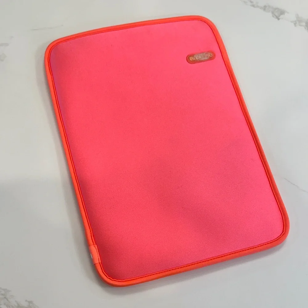incase 13 inch macbook air case Orange coral color